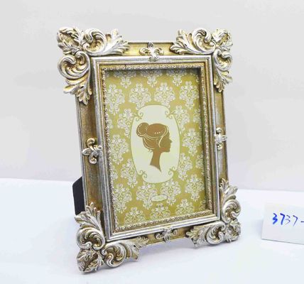 Resin Photo Frames Elegant Vintage Style with Fine Craftsmanship Multiple Sizes and Colors Available for Home Gallery and Gift